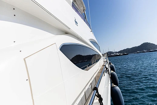 Princess 85 yacht 2010 1