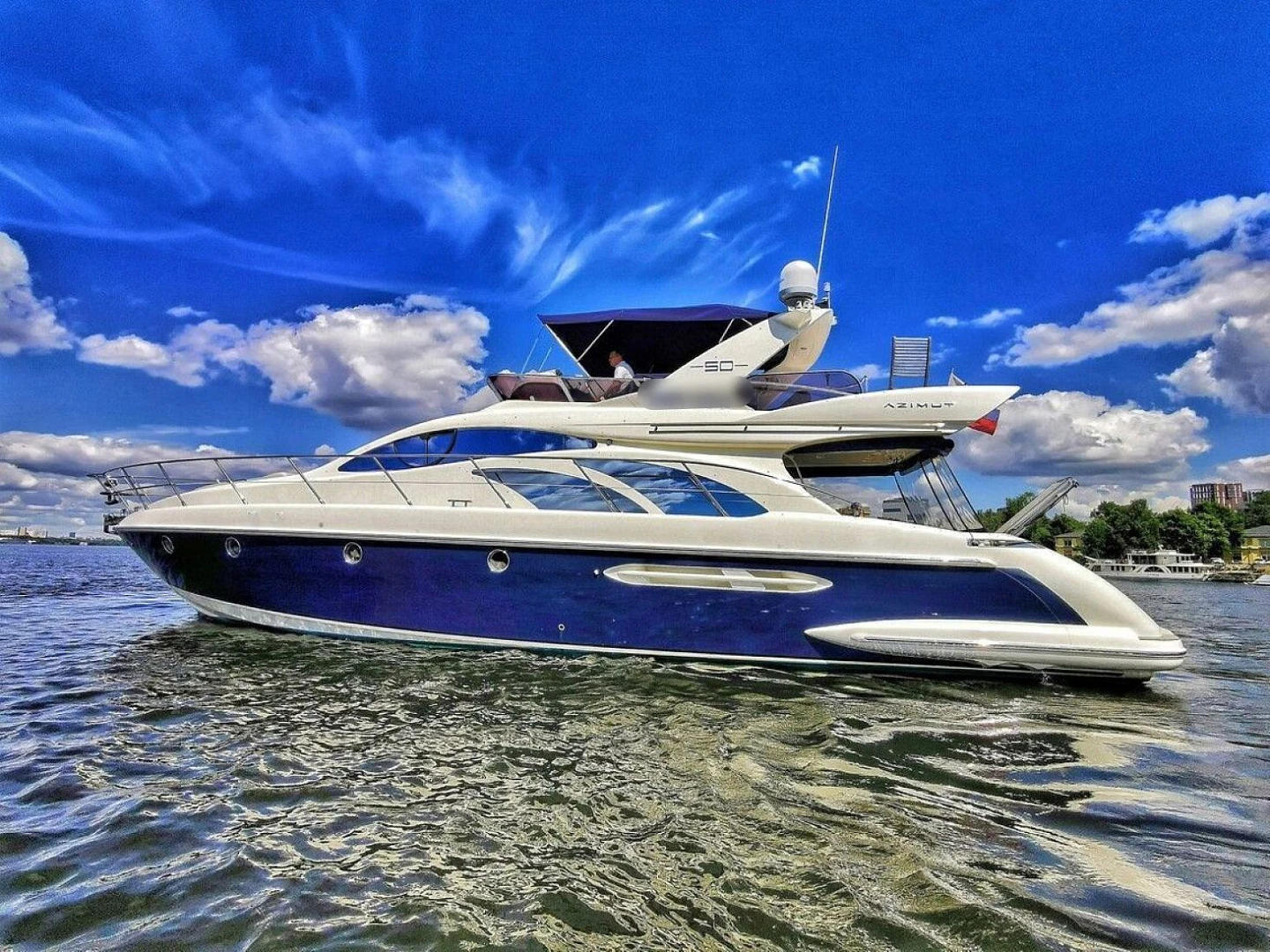 Azimut 50