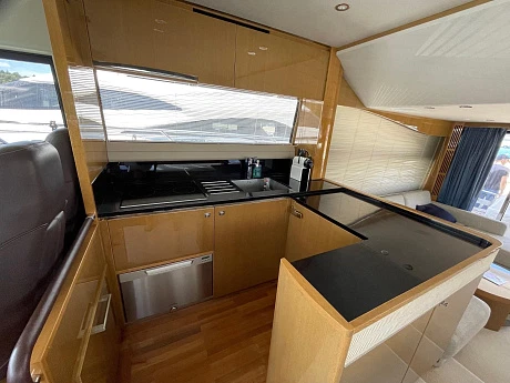 Яхта Princess 56 2014 4