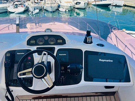 Яхта Princess P52 2016 5