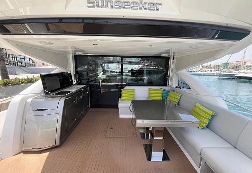 Sunseeker Predator 75 yacht 2023 9