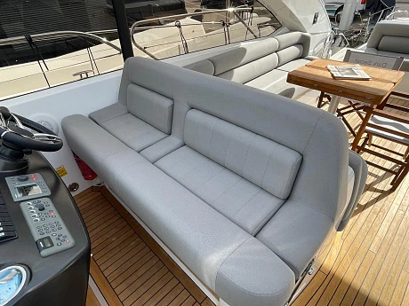 Яхта Sunseeker Predator 60 2010 9