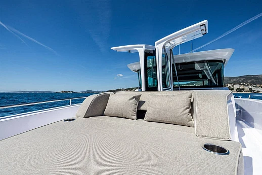 Яхта Axopar 45 XC Cross Cabin  6