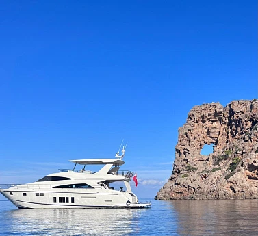 Яхта Fairline Squadron 65 2017 1