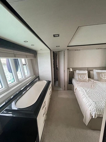 Яхта Azimut 80 2014 4