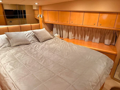 Sunseeker Predator 62 yacht 2008 28