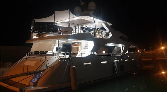 Яхта Benetti Delfino 93 2013 4