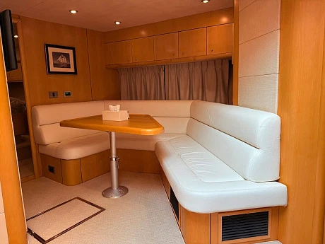 Яхта Sunseeker Predator 62 2008 15