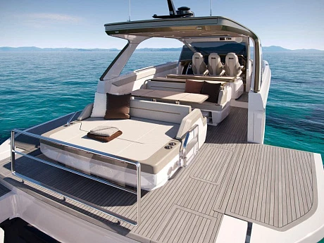 PRINCESS YACHTS ПРЕДСТАВЛЯЕТ НОВУЮ C48 —  ЛИНЕЙКА ЯХТ С ЦЕНТРАЛЬНОЙ КОНСОЛЬЮ