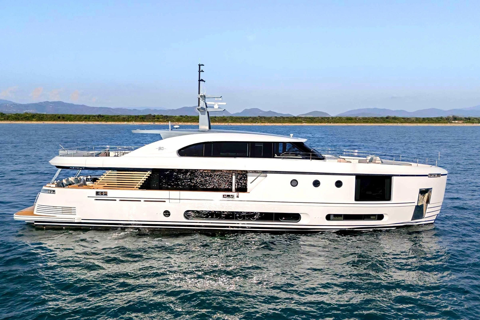 Azimut Magellano 30M