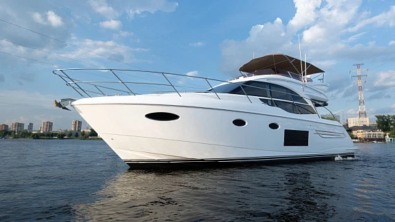 Яхта Princess 49 2019 2