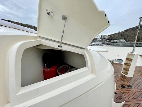 Horizon 122 yacht 2009 46