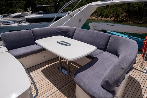 Princess 21M yacht 2007 9