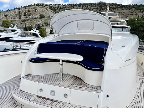 Horizon 122 yacht 2009 43