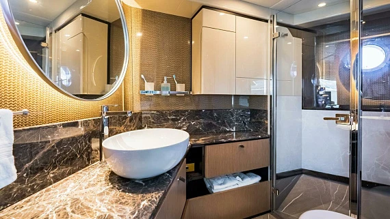 Absolute 60 Fly yacht 2023 10