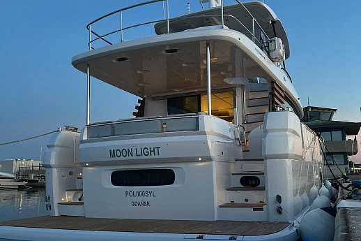 Яхта Azimut Magellano 66 2023 2