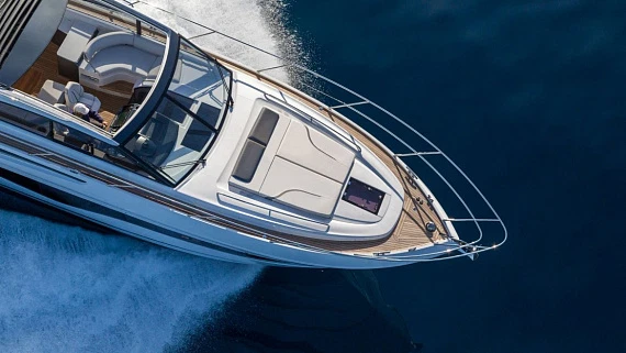 Яхта PRINCESS V50  6