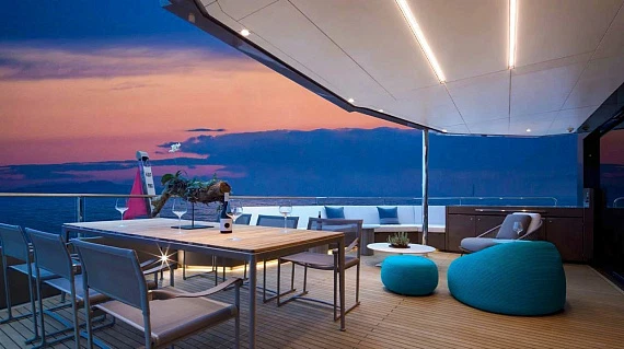 Яхта Vista 142  4