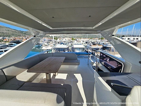 Absolute 60 Fly yacht 2022 13