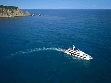 Яхта Asteria 142  2