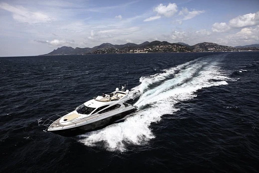 Sunseeker Manhattan 63 yacht 2012 4