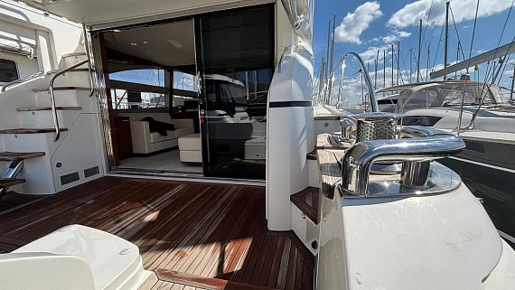 Princess Flybridge 56 yacht 2013 12