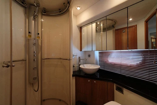 Яхты Sunseeker Predator 62 2009 20