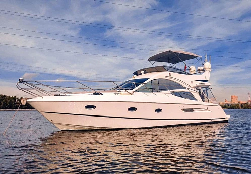 Galeon 440