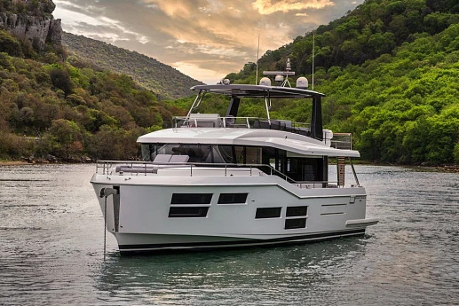 Яхта BENETEAU GRAND TRAWLER 62  13