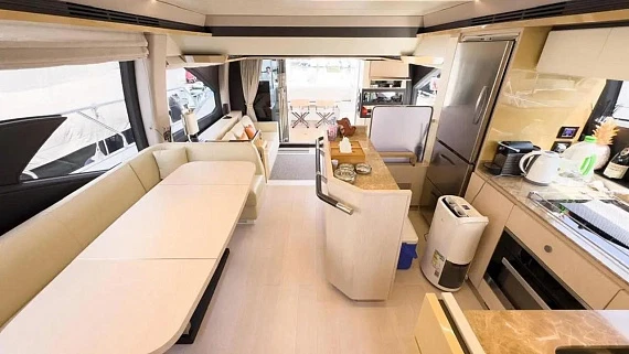 Яхта Azimut 66 2017 14