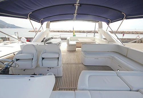 Яхта Sunseeker Manhattan 73 2012 6