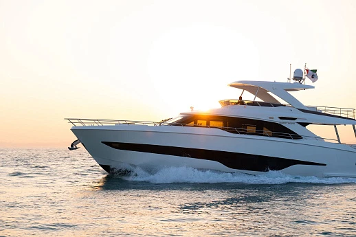 Majesty 72 yacht  1