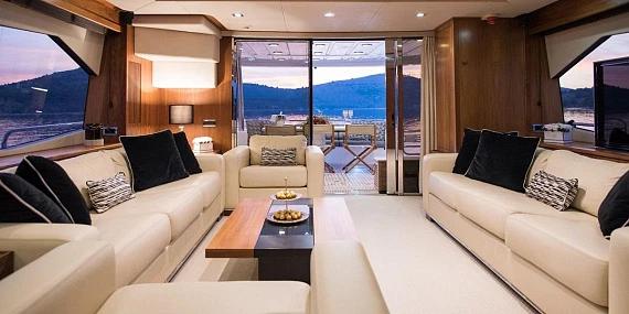 Sunseeker 80 yacht 2011 5