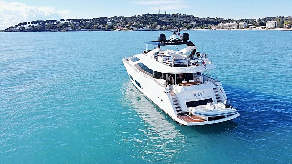 Sunseeker 28 yacht 2013 5