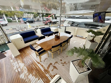 Horizon 122 yacht 2009 7