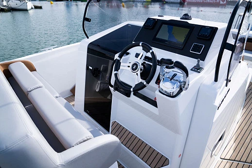 Beneteau Flyer 9 SPACEdeck yacht  4