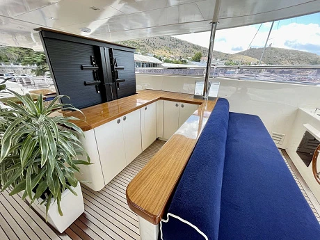 Horizon 122 yacht 2009 26