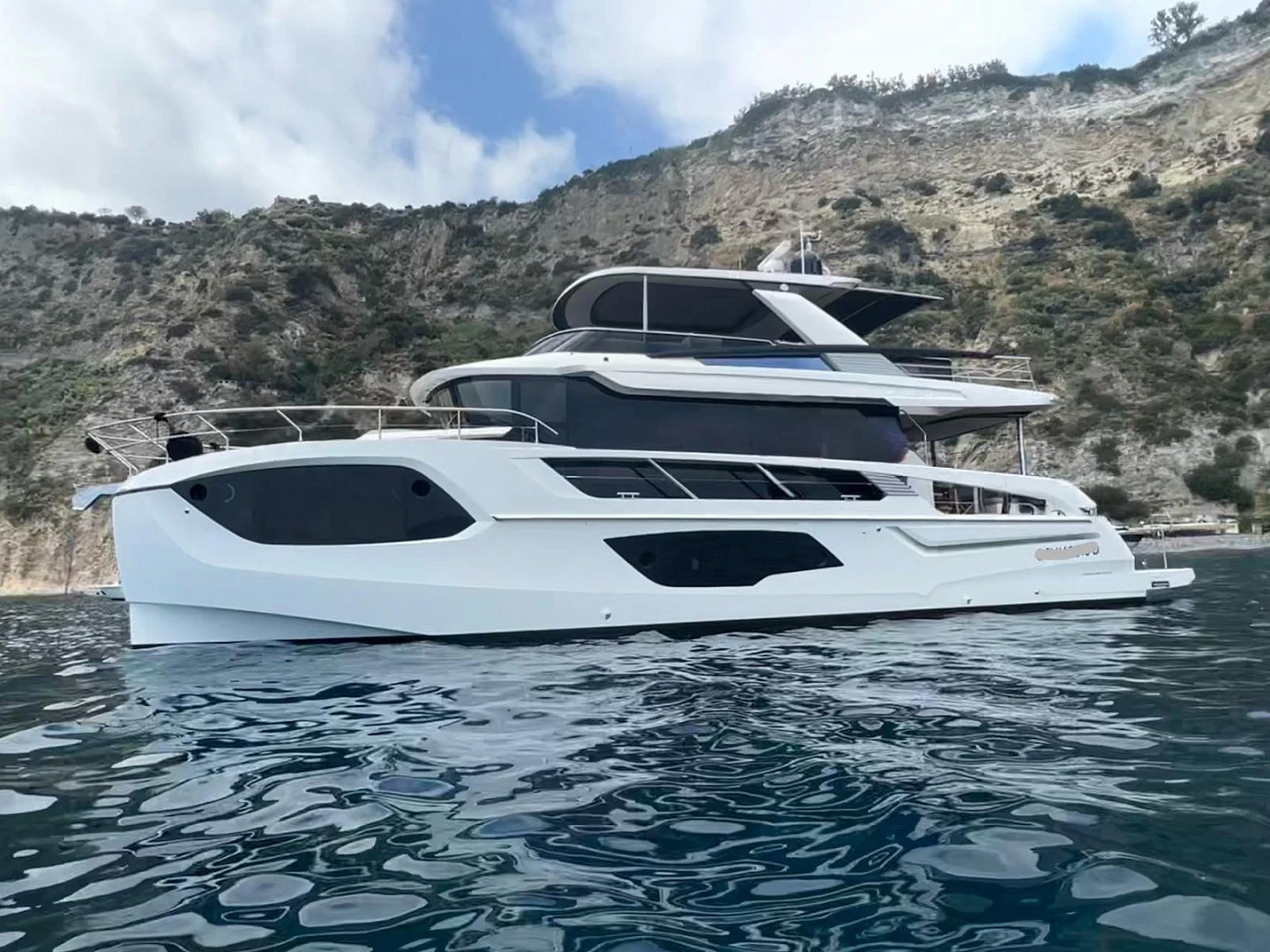 Absolute Navetta 64