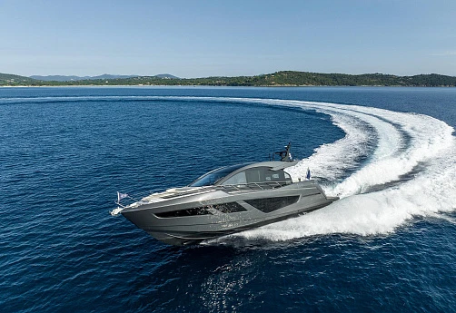 Sunseeker Predator 65 yacht 2023 6