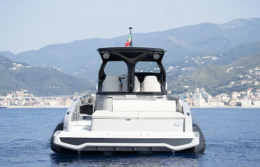 Rebel 40 yacht  10