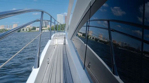 Яхта Sunseeker Manhattan 64 2001 7