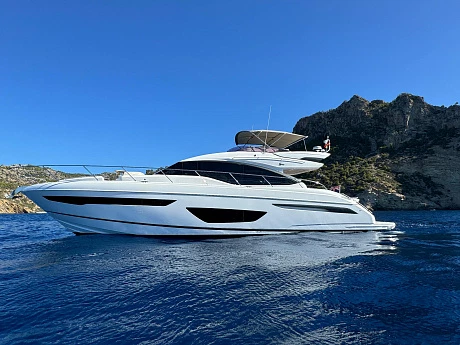 Яхта Princess S65 2018 2