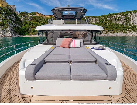 BENETEAU GRAND TRAWLER 62 yacht  27