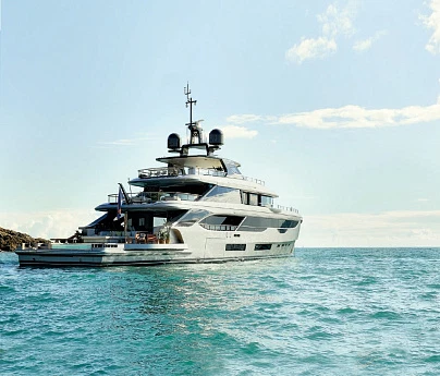 Яхта Benetti Oasis 40M  3