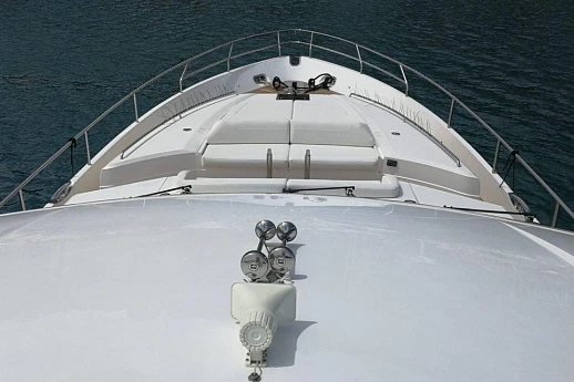 Яхта Princess 82 2016 3