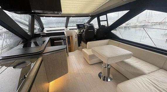 Azimut S6 Sportfly yacht 2019 4