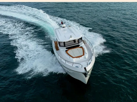 Oryx 37 LX yacht  1