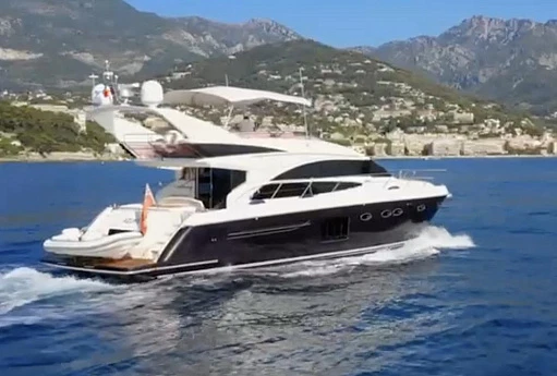 Яхта Princess 64 2011 5