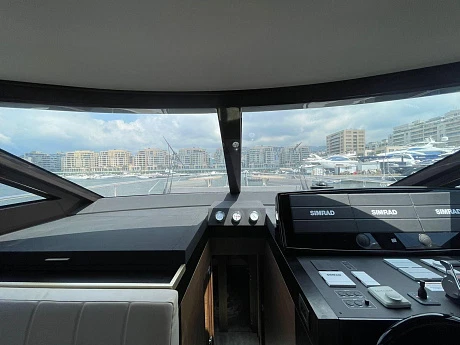 Ferretti 670 yacht 2021 7