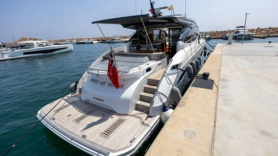 Яхта Princess V60 2018 2